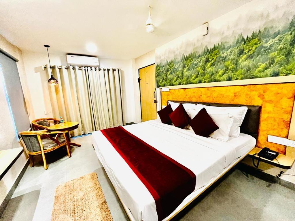 Hotel Lake View Airport Zone Haidarábád Kültér fotó