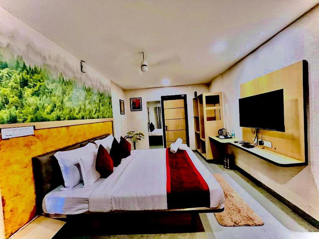 Hotel Lake View Airport Zone Haidarábád Kültér fotó